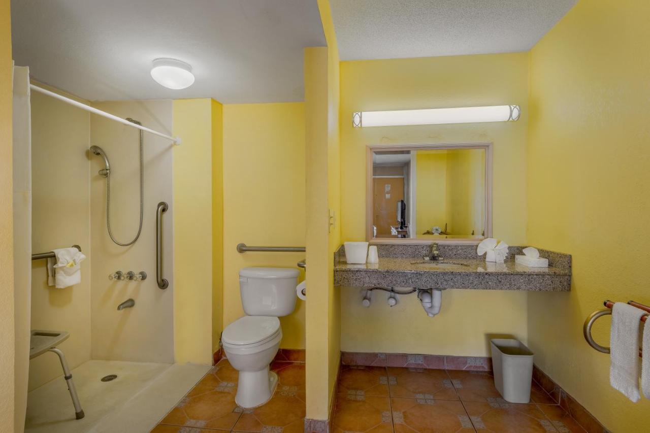 Bayside Inn Pinellas Park - Clearwater Luaran gambar