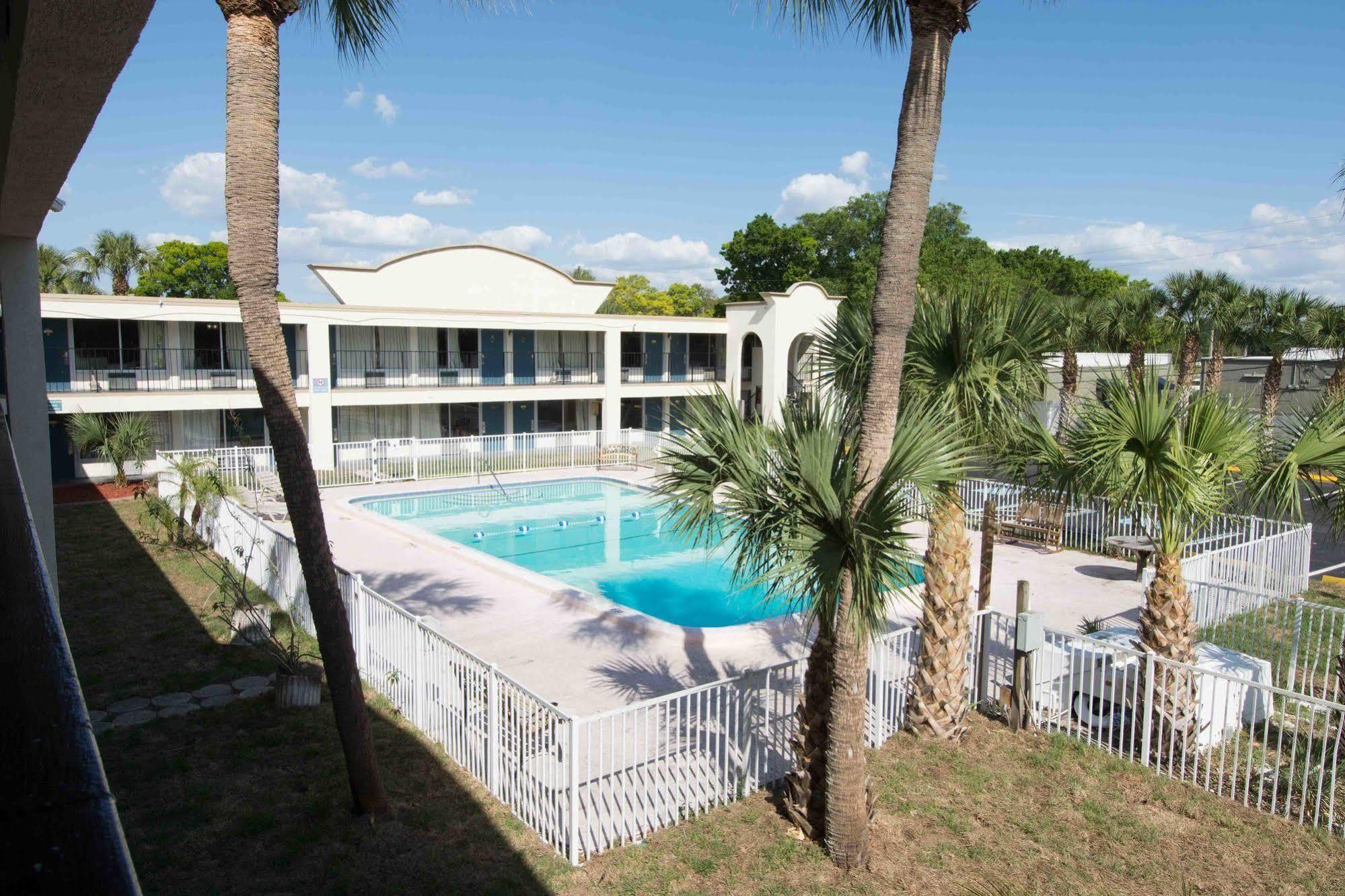 Bayside Inn Pinellas Park - Clearwater Luaran gambar