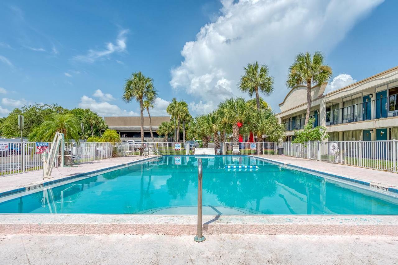 Bayside Inn Pinellas Park - Clearwater Luaran gambar